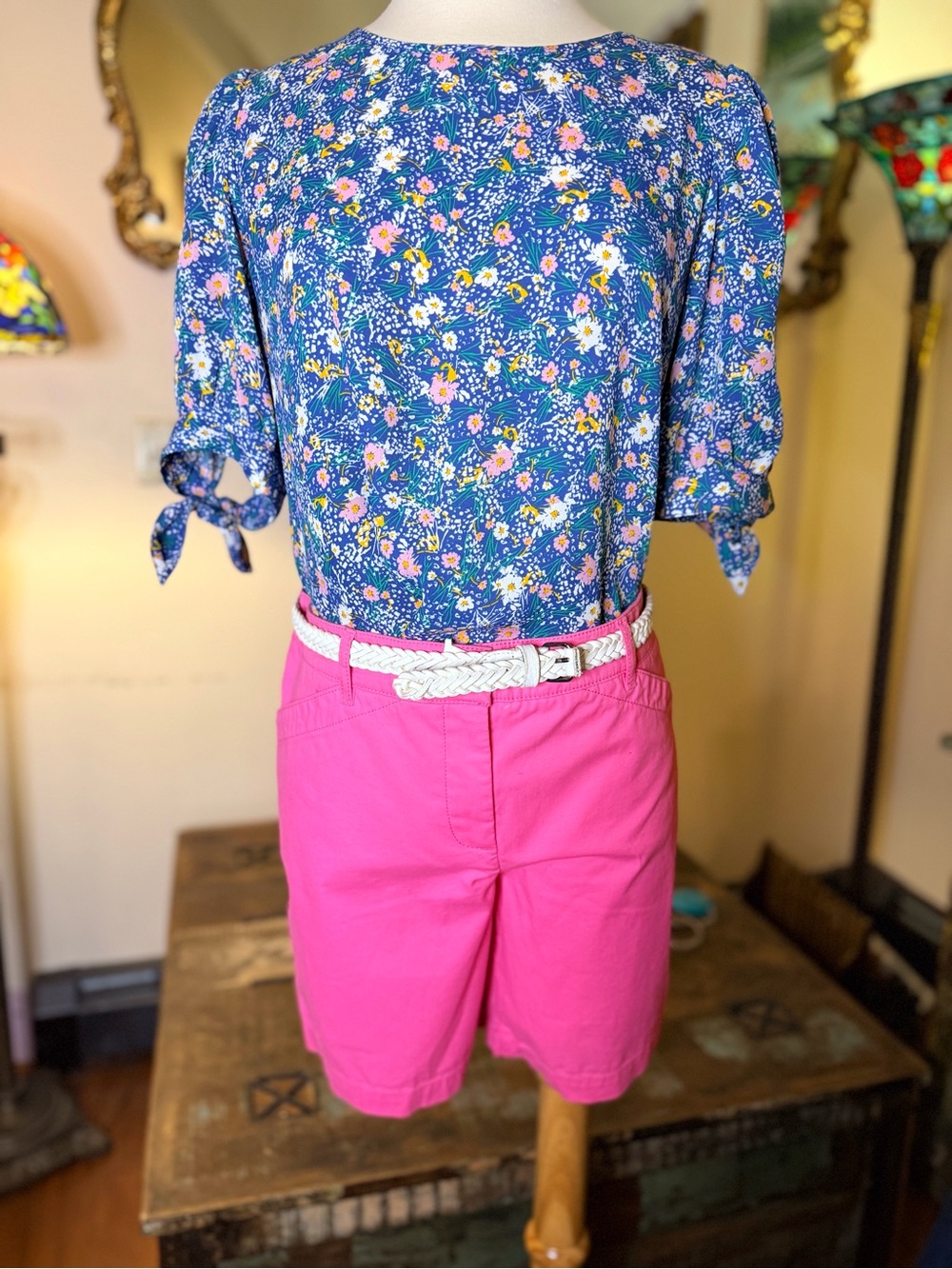 Banana Republic Floral Top w/knotted sleeves & Talbots Hot Pink Cotton Shorts